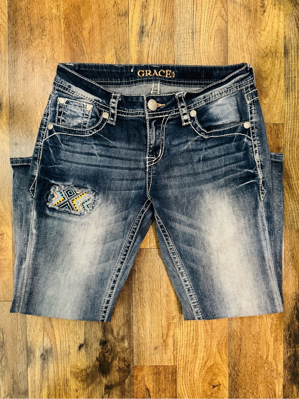 Grace in LA Size 28 Embellished Capri Jeans Western Y2K Distressed